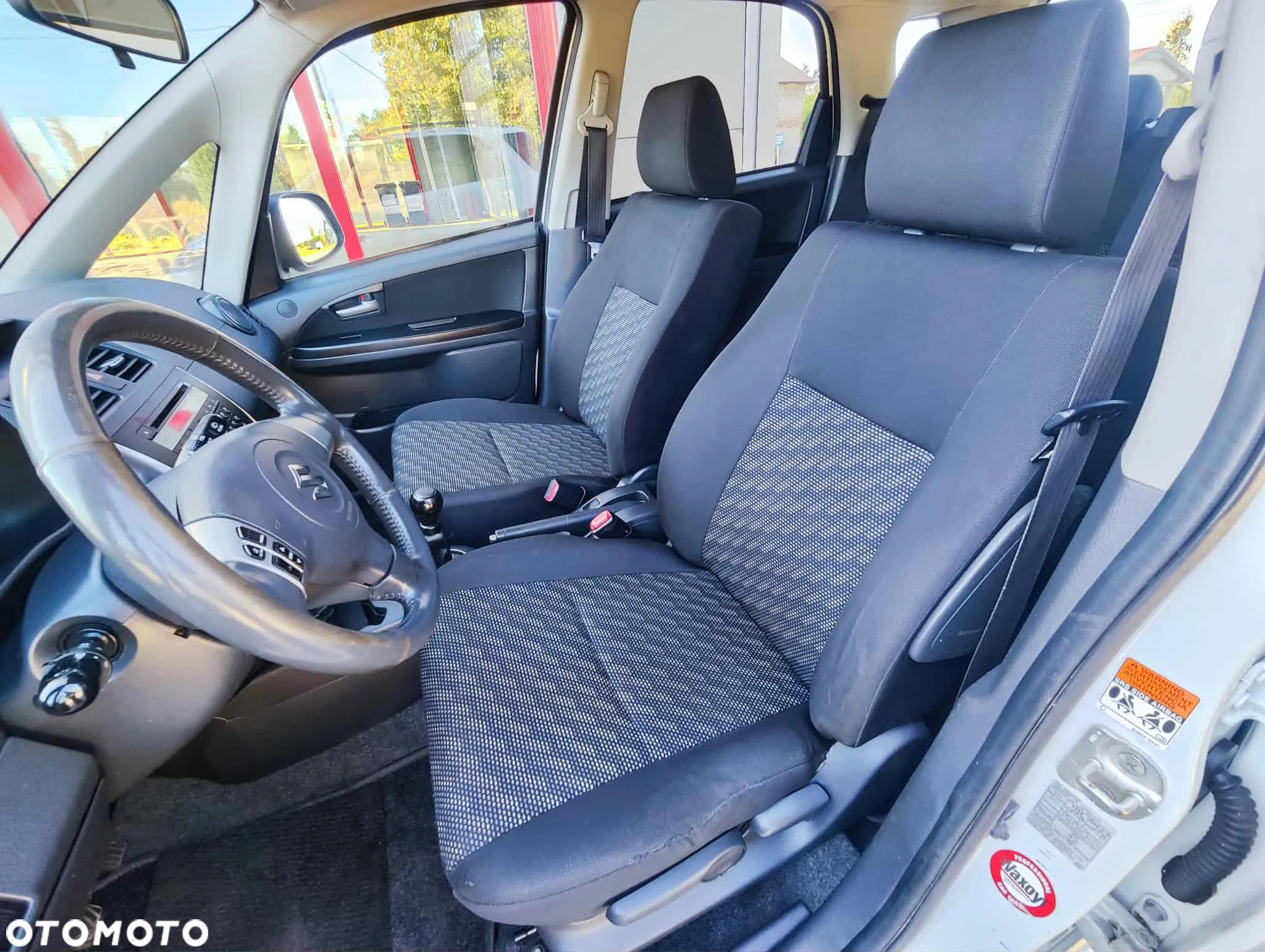 Suzuki SX4 1.6 Premium Outdoor - 21