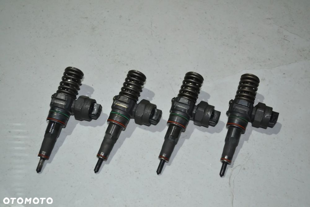 VW AUDI SEAT SKODA 1,9 TDI 115KM POMPOWTRYSK POMPOWTRYSKI BOSCH 038130073F