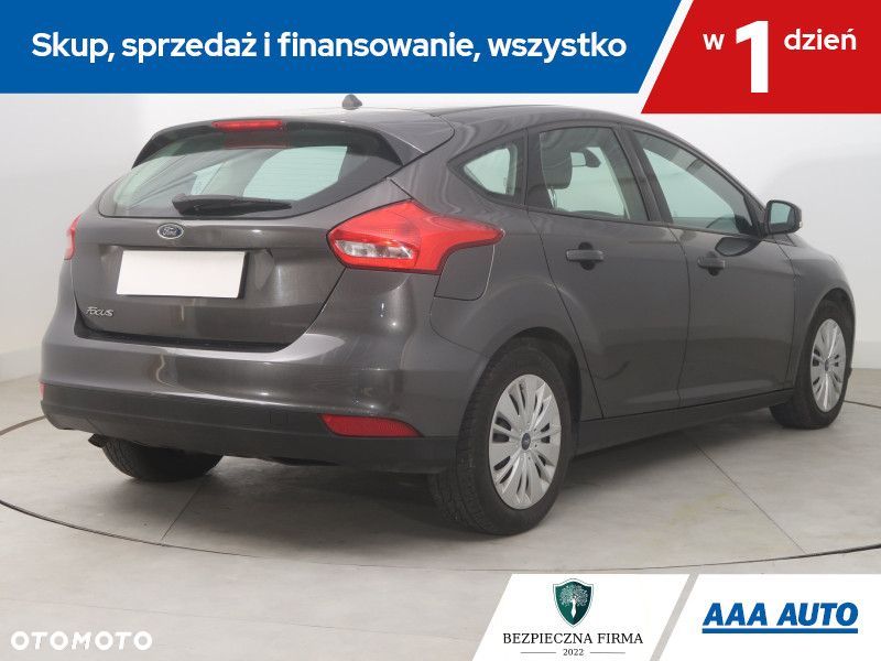 Ford Focus - 7