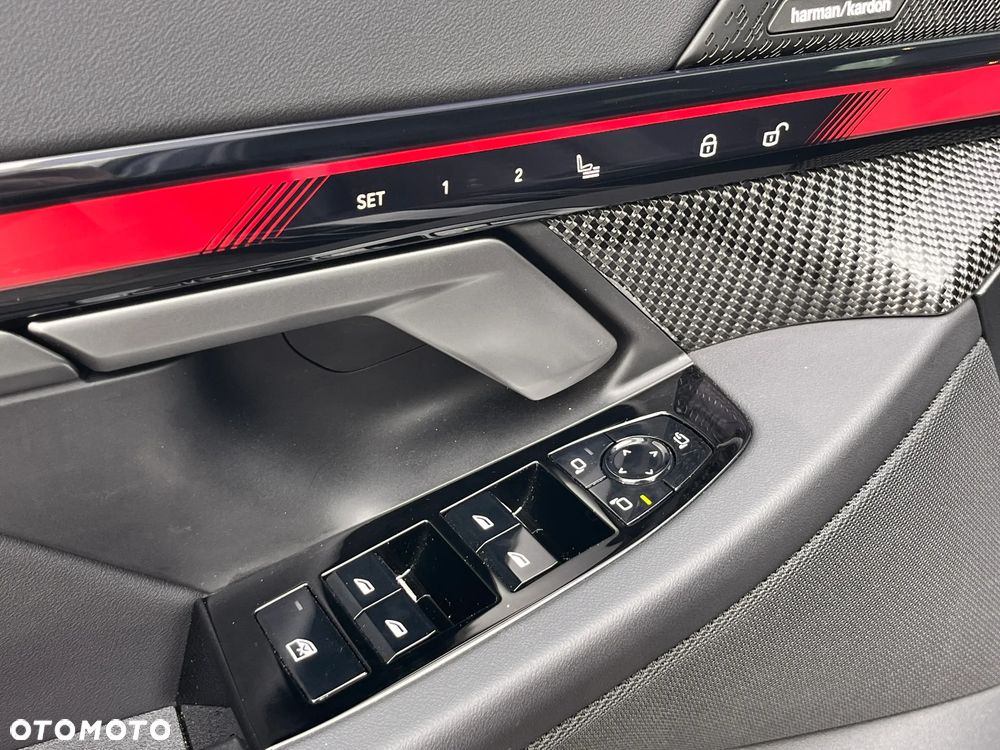 BMW Seria 5 - 21
