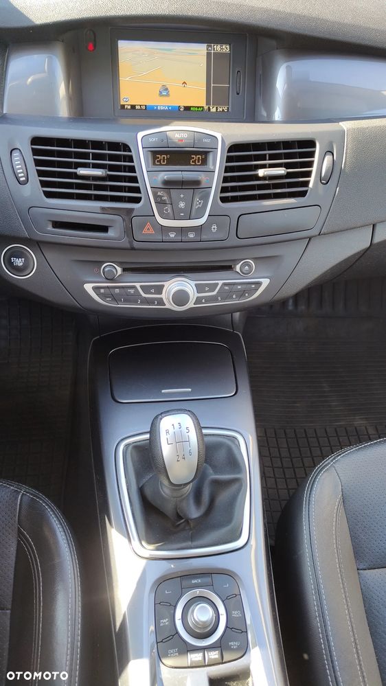 Renault Laguna dCi 150 FAP Bose - 8