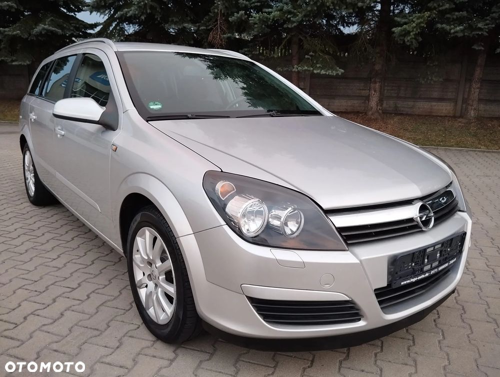 Opel Astra 1.8 Caravan - 4