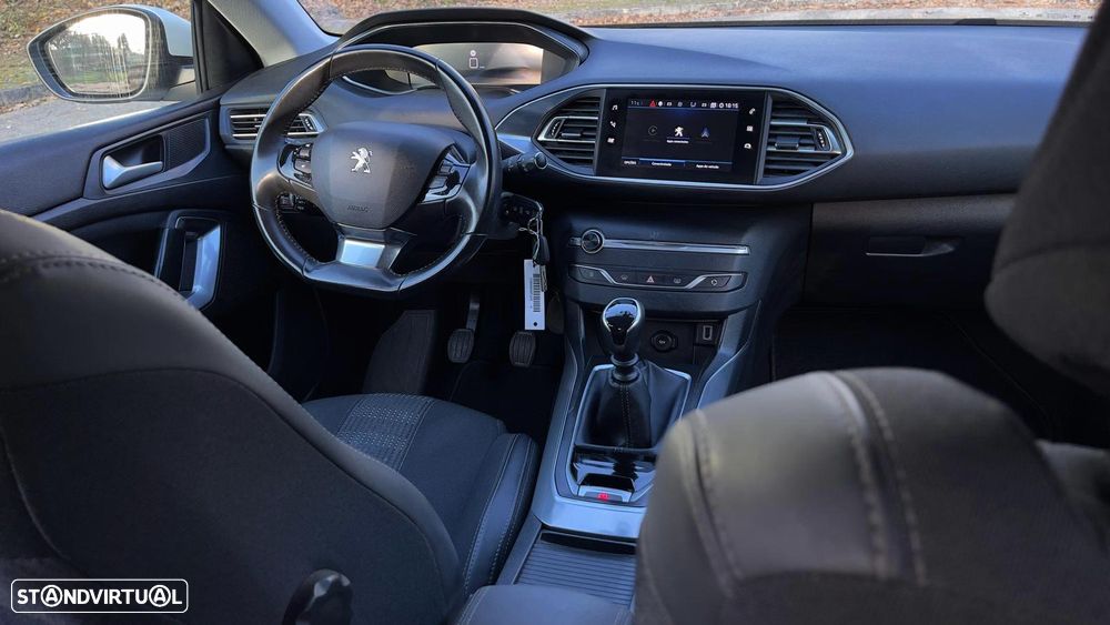 Peugeot 308 1.5 BlueHDi Allure Pack - 39