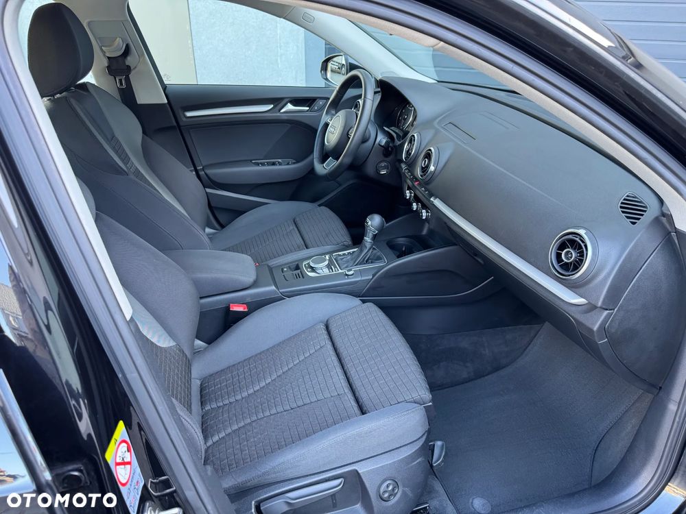 Audi A3 Sportback 1.4 TFSI cylinder on demand S tronic Attraction - 15