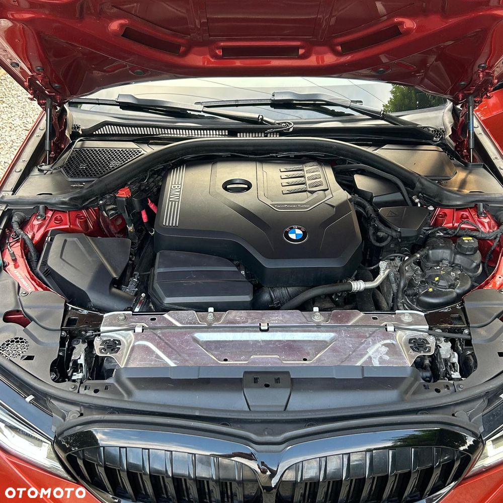 BMW Seria 3 330i xDrive M Sport sport - 35