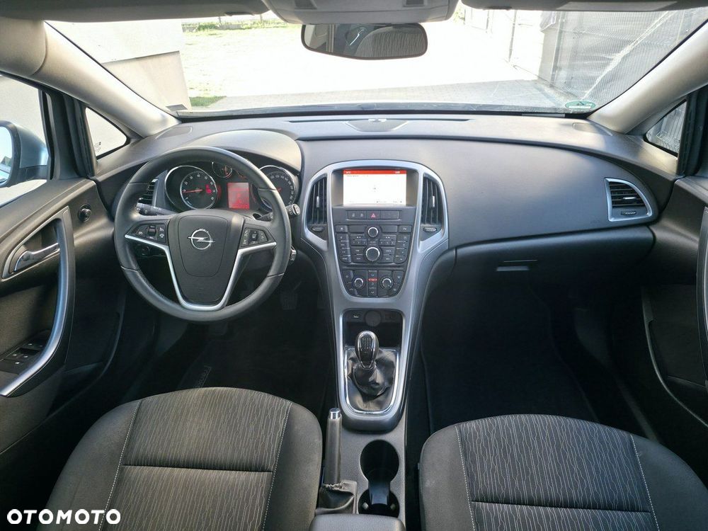 Opel Astra - 10