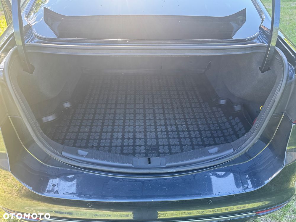 Ford Mondeo 2.0 EcoBlue Vignale Plus - 11