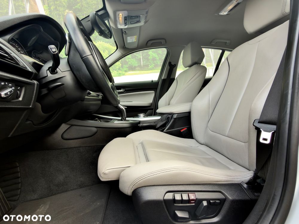 BMW Seria 1 - 22