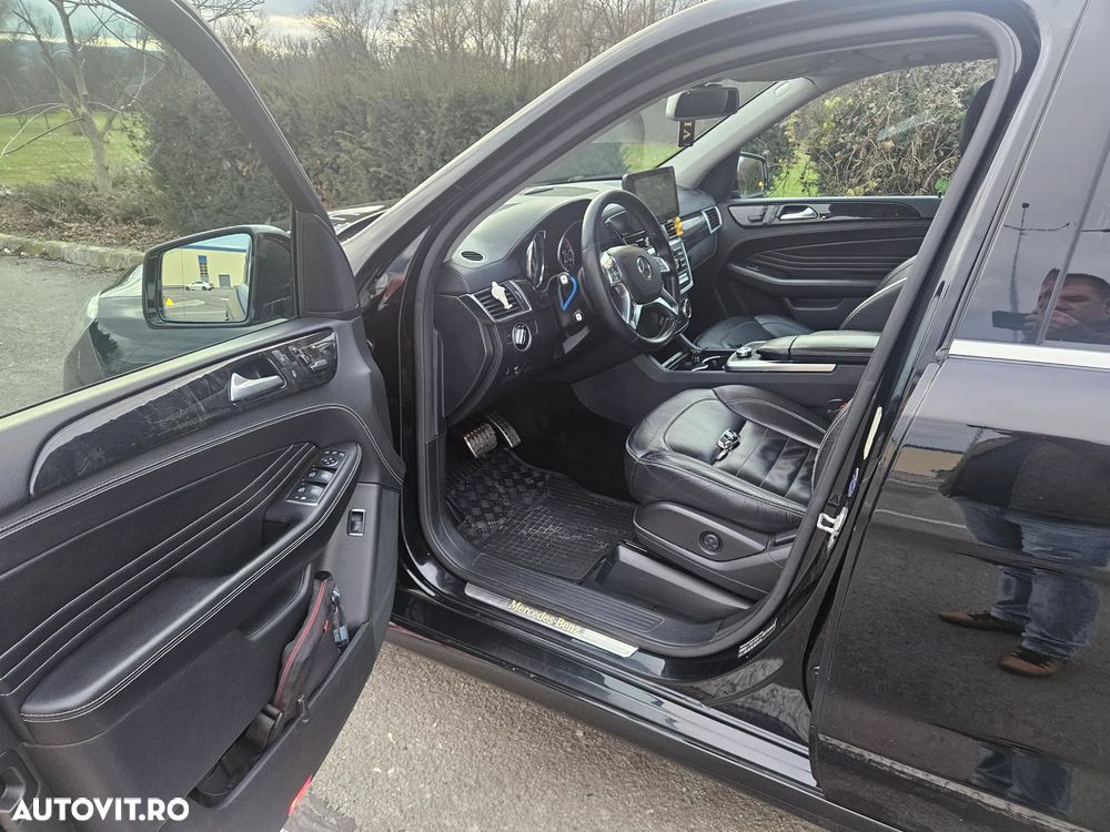 Mercedes-Benz ML - 11