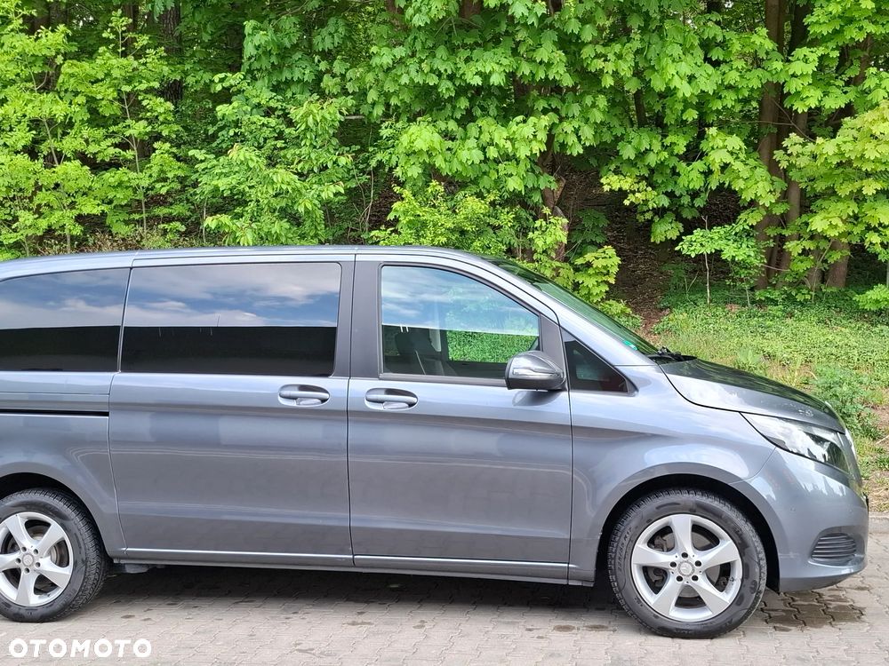 Mercedes-Benz Klasa V 220 CDI - 5