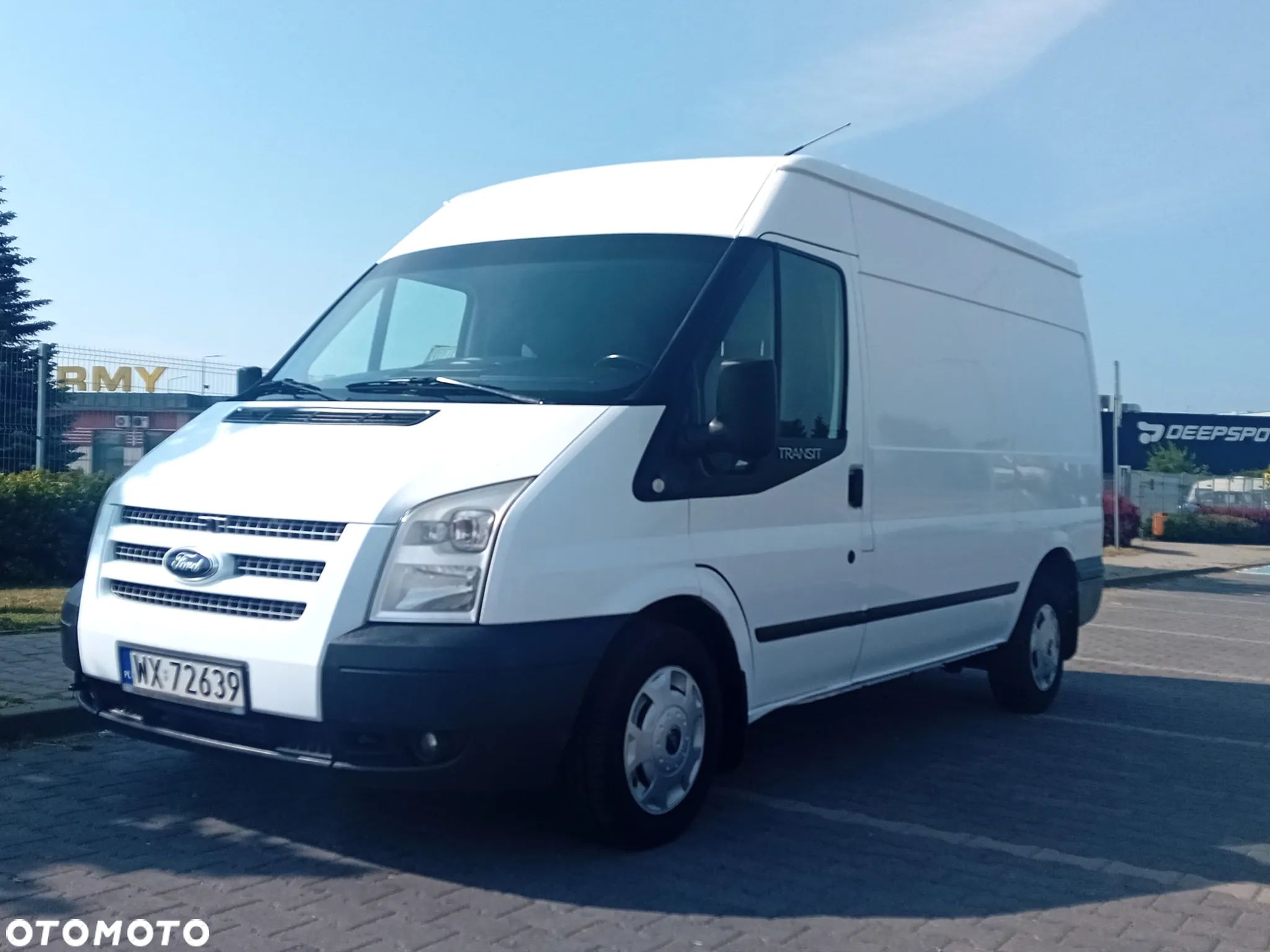 Ford Transit - 1