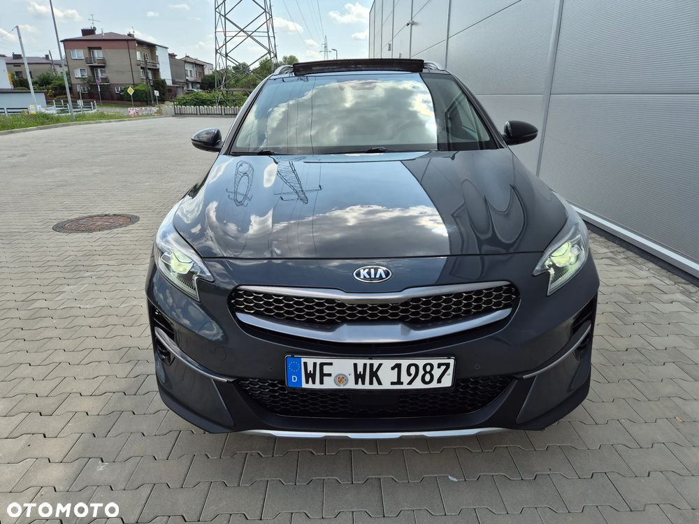 Kia XCeed 1.4 T-GDI OPF DCT7 PLATINUM EDITION - 8