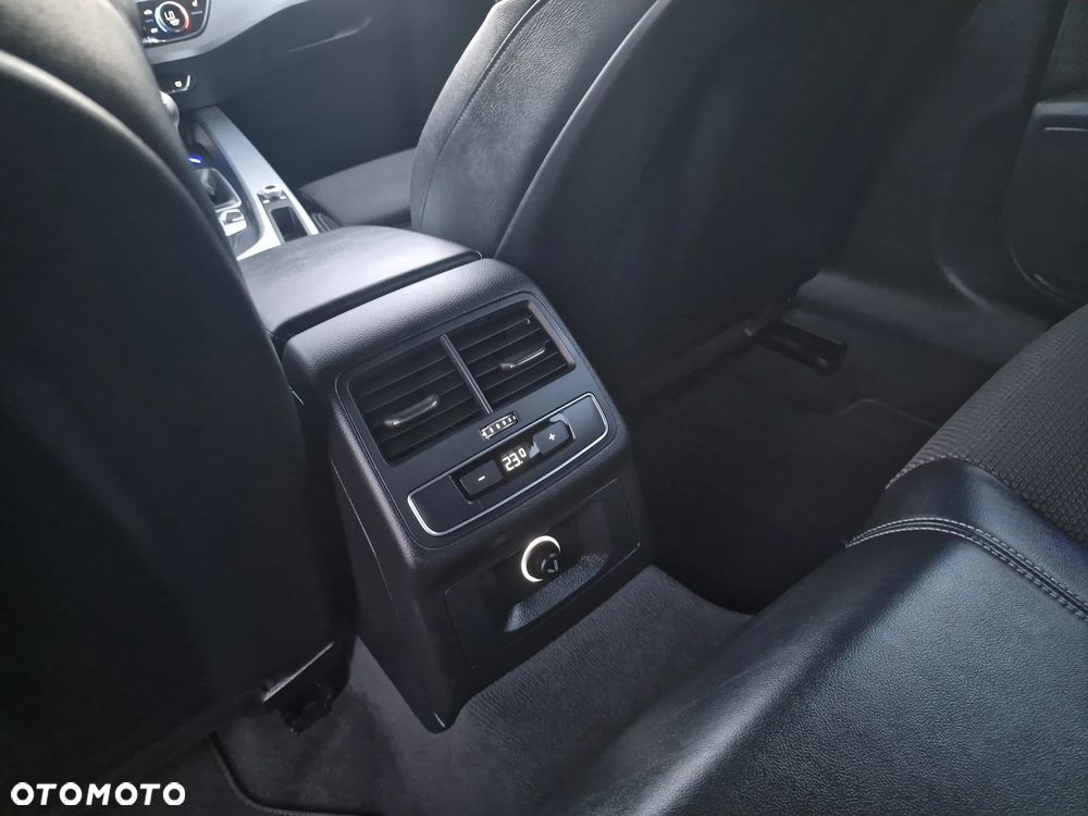 Audi A4 Avant 2.0 TDI - 23