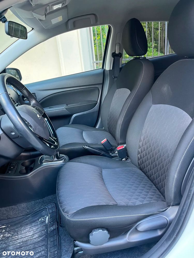 Mitsubishi Space Star 1.2 AS&G Invite - 16