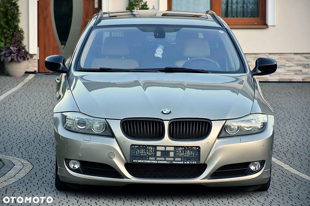 BMW Seria 3 320i Edition Sport - 16