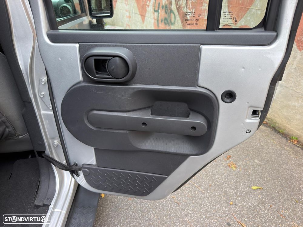Jeep Wrangler Unlimited 2.8 CRD MTX Sahara - 25