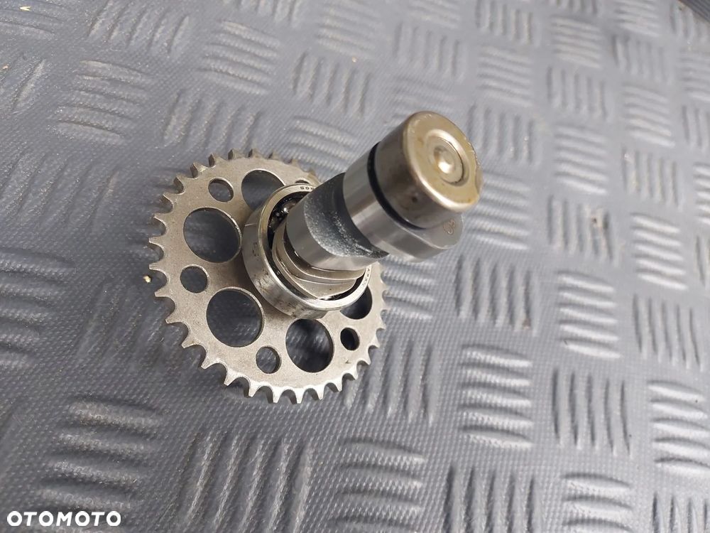 KTM LC4 640 620 400 WAŁEK ROZRZĄDU DŹWIGIENKI POKRYWA ZAWOROWA DŹWIGIENKA POPYCHACZ KONIK WAŁ - 15