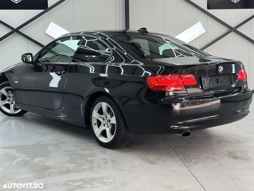 BMW Seria 3 320d xDrive Edition Exclusive - 14