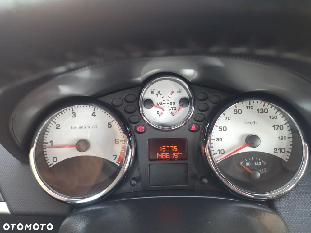 Peugeot 207 1.4 16V Presence - 11