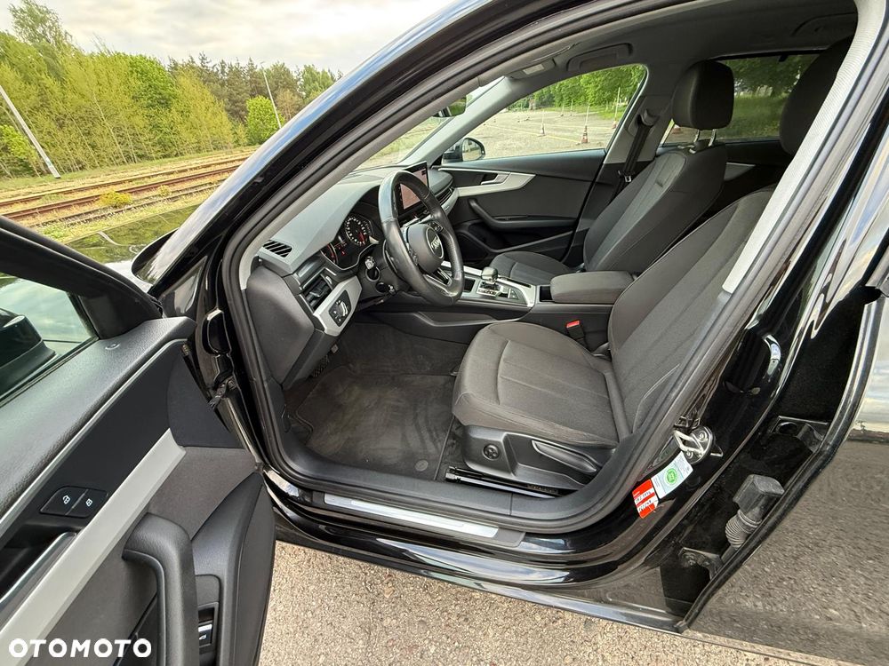 Audi A4 Avant 40 TDI S tronic quattro design - 17