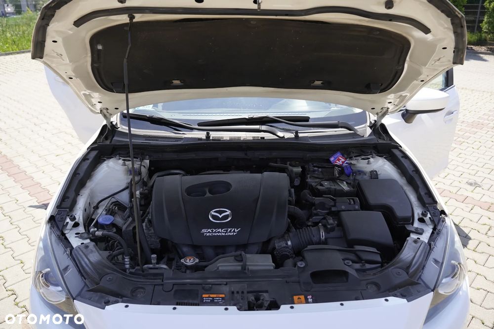 Mazda 3 2.0 Skyenergy EU6 - 10
