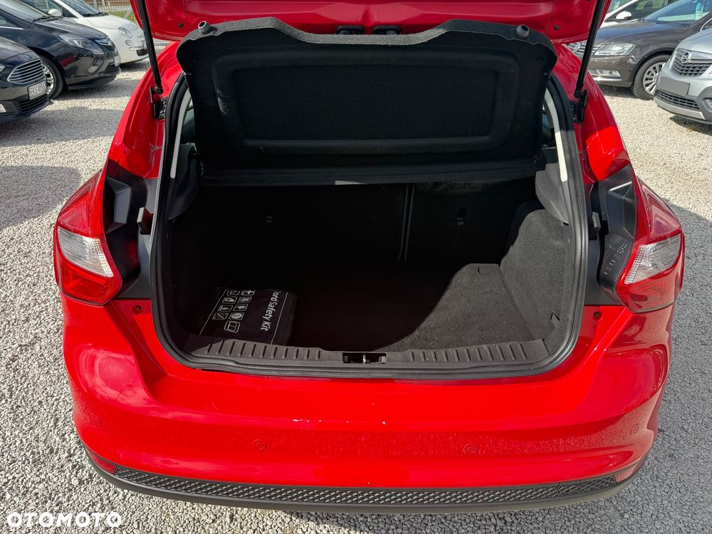 Ford Focus 1.6 Edition - 22