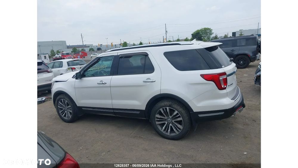 Ford Explorer - 14