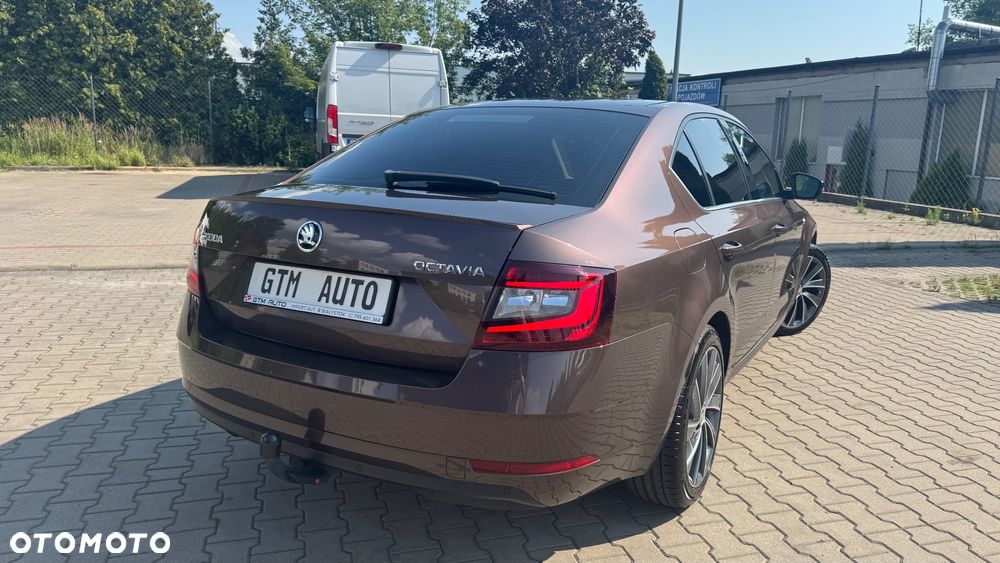 Skoda Octavia 1.8 TSI DSG L&K - 15