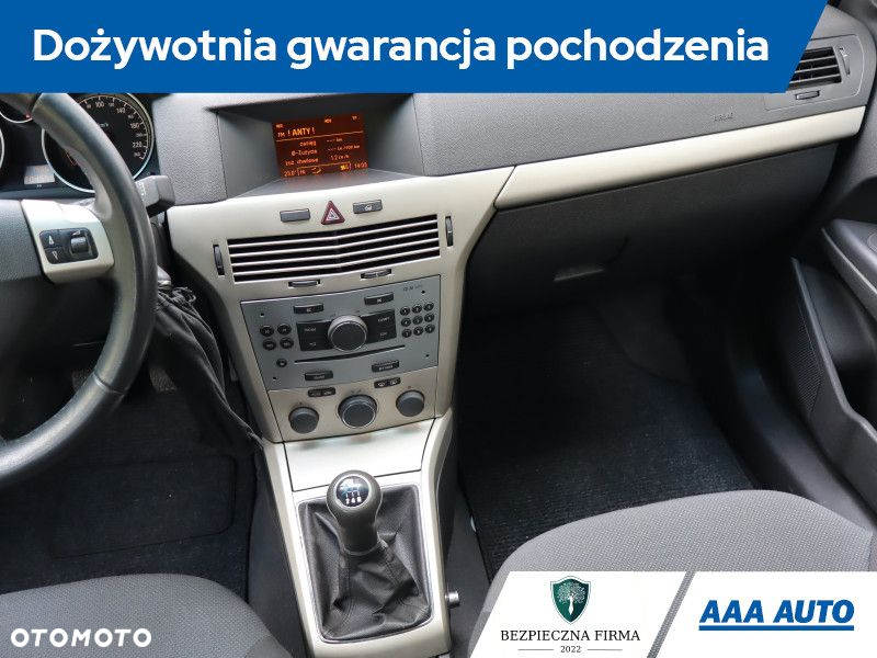 Opel Astra - 9