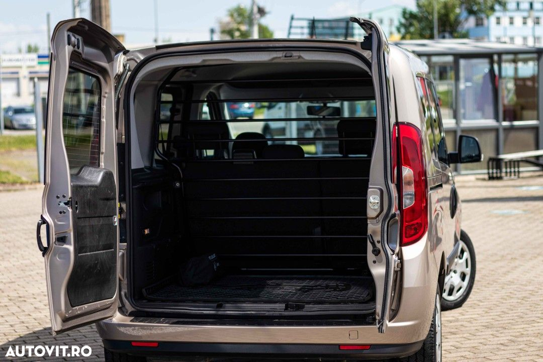 Fiat Doblo Combi 1.6 Mjet 90 CP Confort - 16