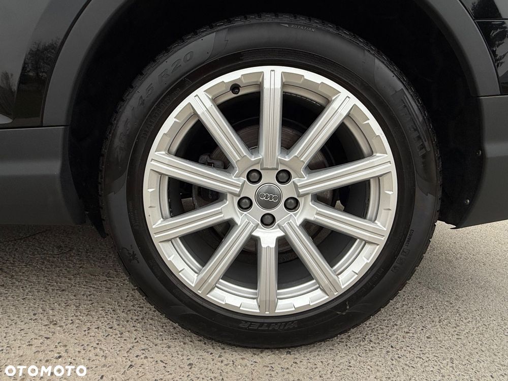Audi Q7 - 19