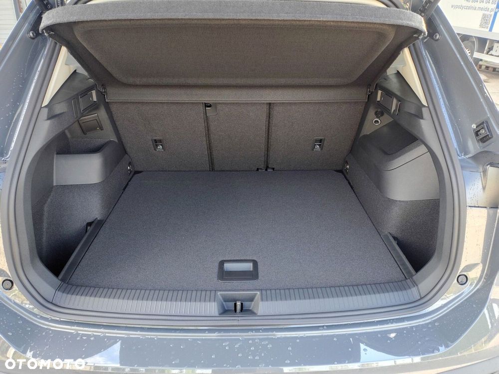 Volkswagen Tiguan - 31