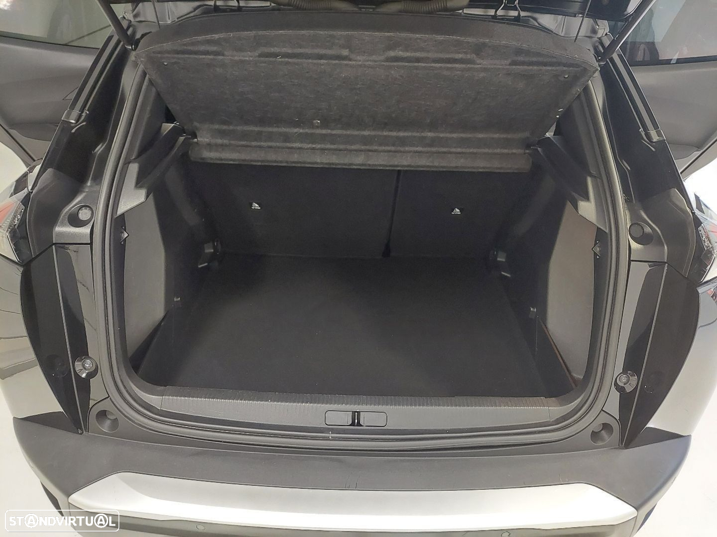 Peugeot 2008 1.2 PureTech Active Pack - 25