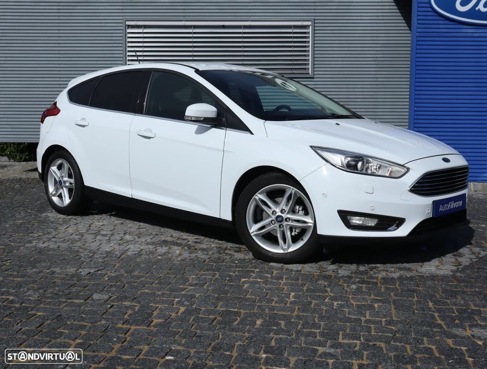 Ford Focus 1.0 EcoBoost Titanium - 6