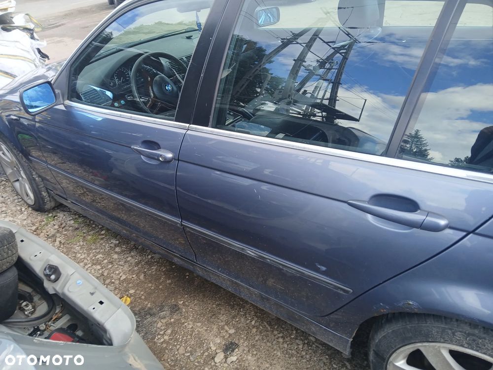 BMW V6 3.0 E46 Touring lift 204km STAHLBLAU METALLIC 372 maska pokrywa silnika klapa bagażnika zderzak lampa reflektor pas przedni stop lampy halogeny przeciwmgłowe odblaski grill atrapa - 7