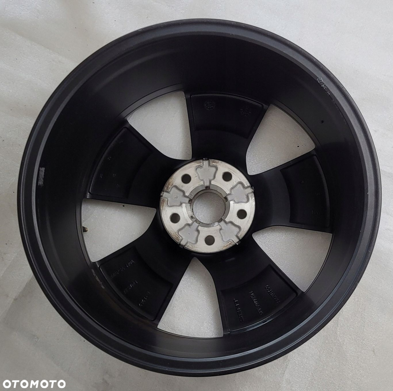 FELGA SEAT CUPRA FORMENTOR 5FF 8x18 18 ET40 5x112 - 8