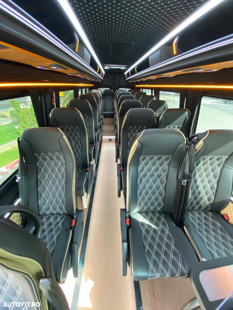 Mercedes-Benz 519 automat 22+1+1 locuri*in stock - 22