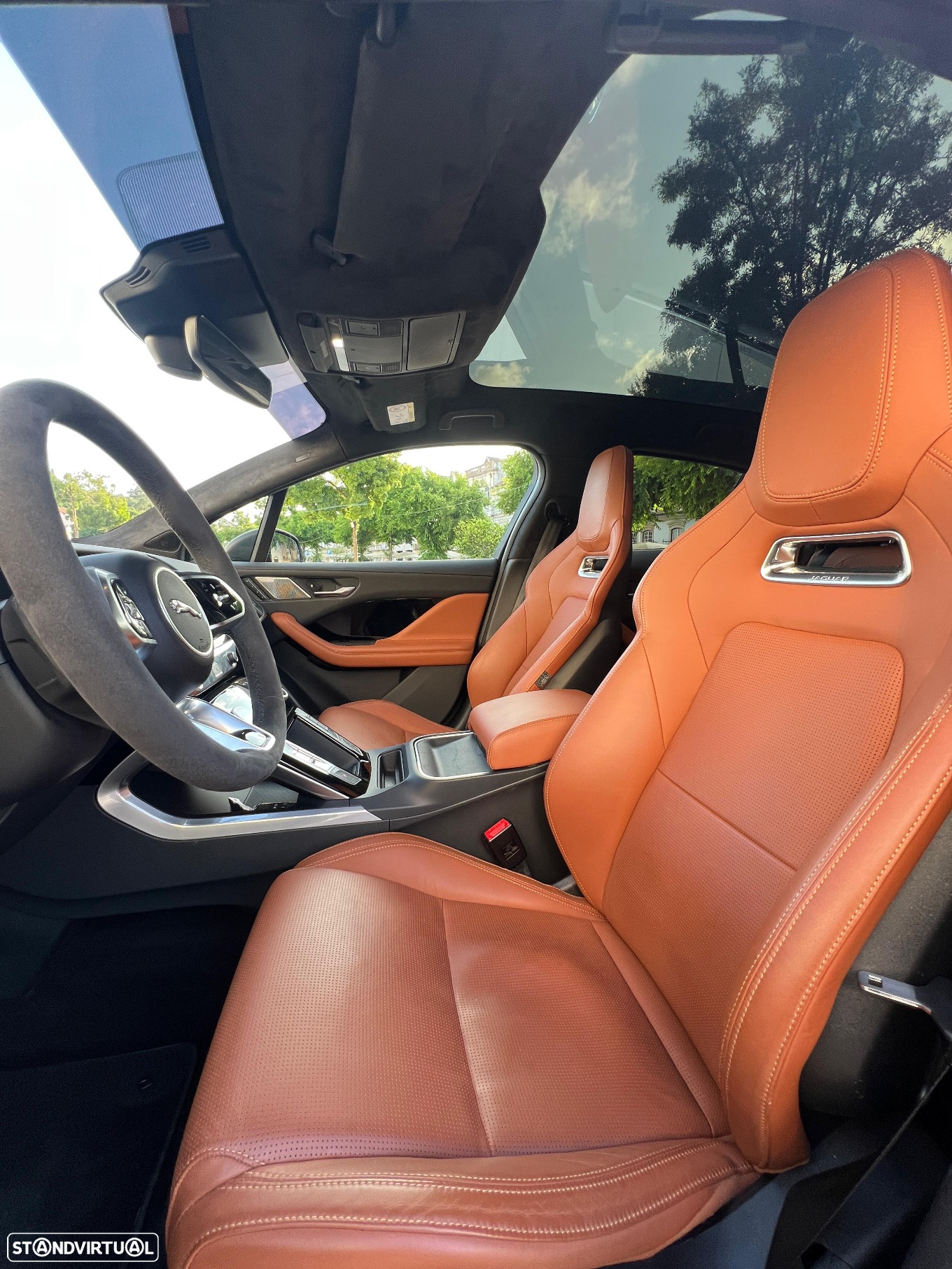 Jaguar I-Pace EV400 AWD R-DYNAMIC HSE - 18