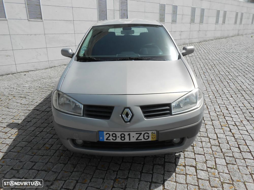 Renault Mégane 1.5 dCi Confort Dynamique - 3