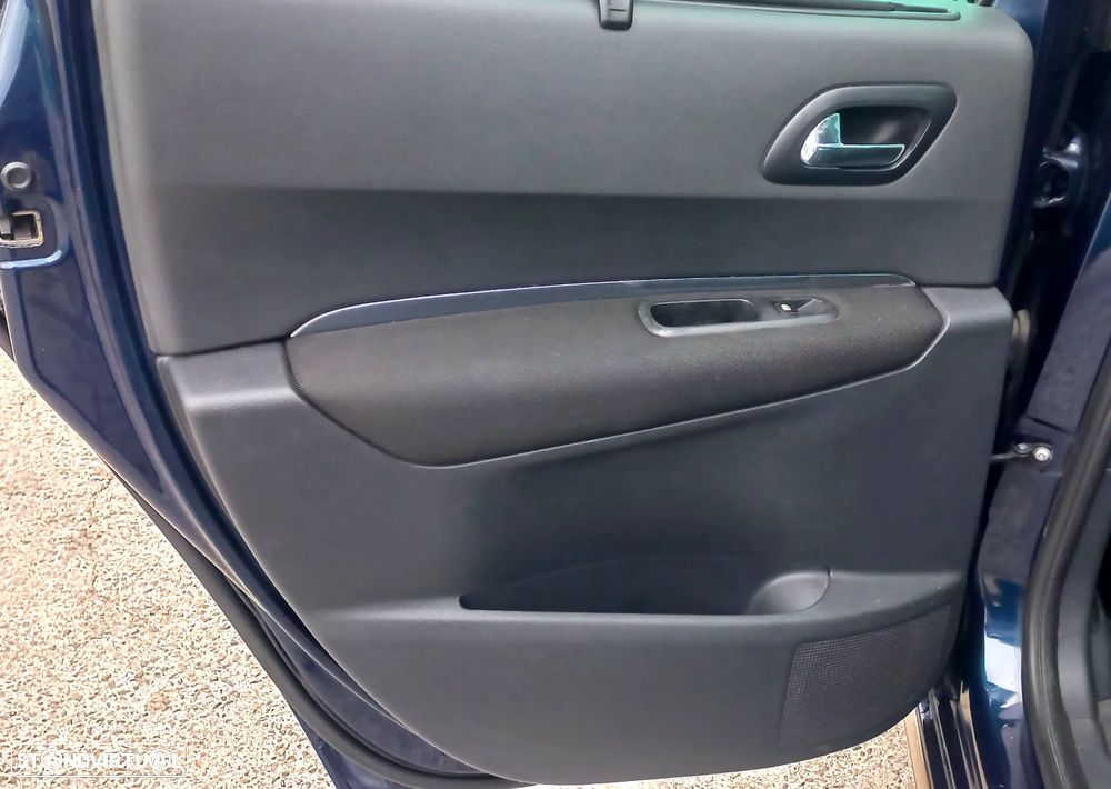 Peugeot 3008 1.6 HDi Sport - 12