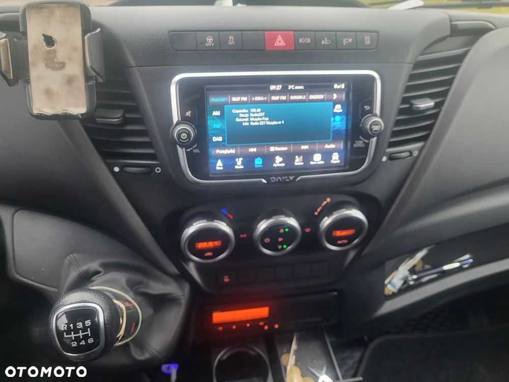 Iveco 35s18 - 16