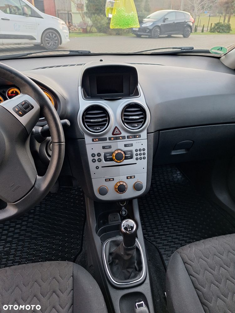 Opel Corsa - 15