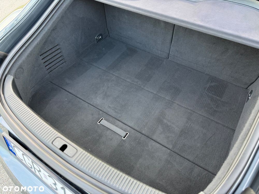 Audi TT Coupé - 30