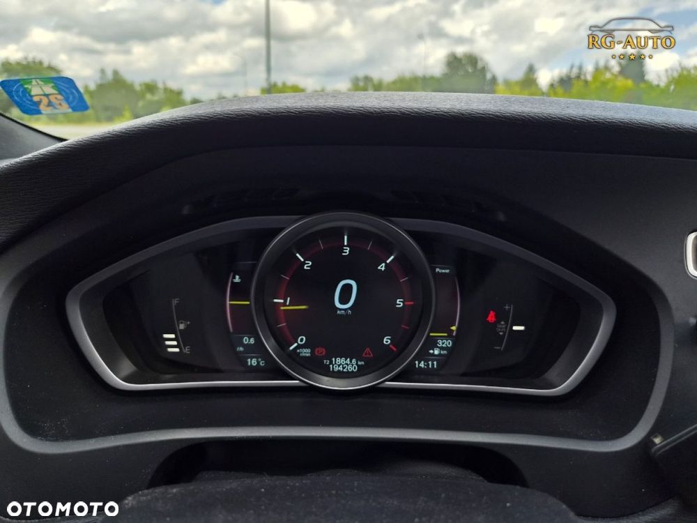 Volvo V40 - 29