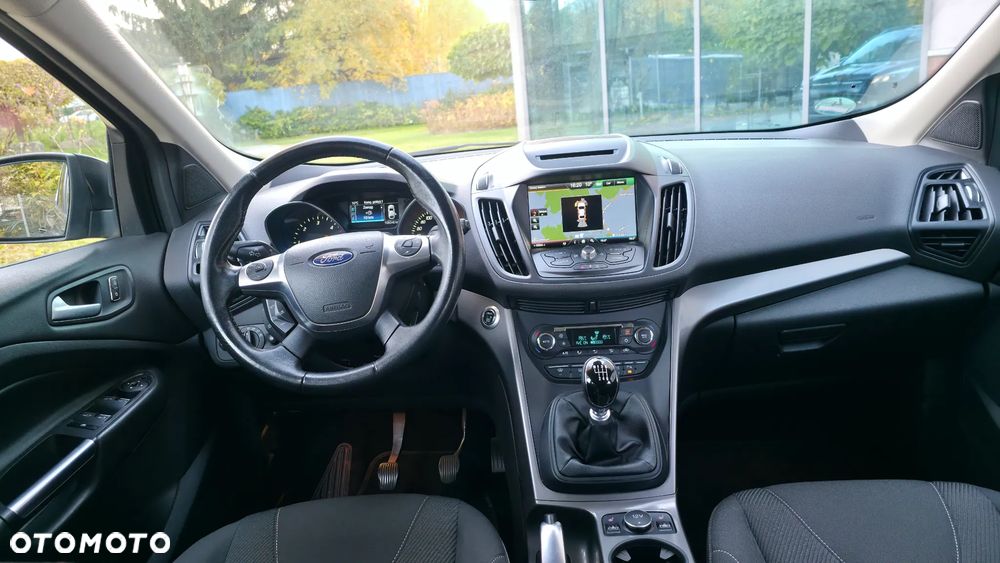 Ford Kuga 2.0 TDCi FWD Titanium - 12