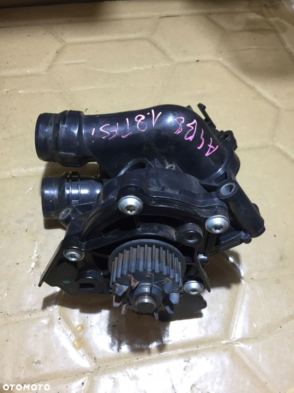 AUDI A4 B8 1.8 2.0 TFSI POMPA WODY TERMOSTAT - 4