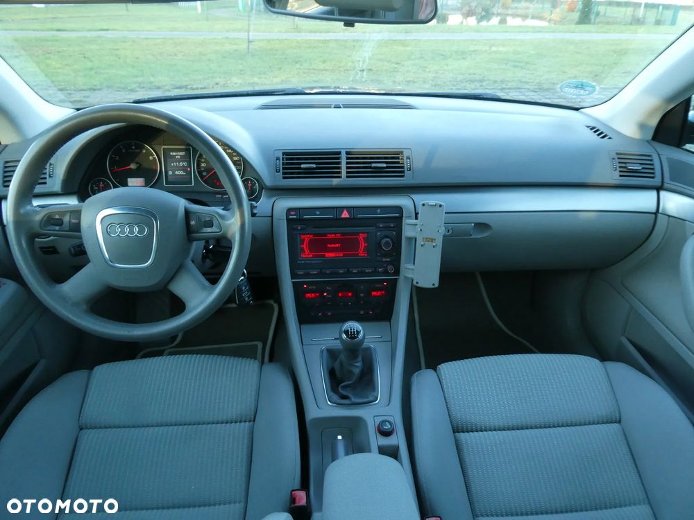 Audi A4 Avant 1.8 T - 14