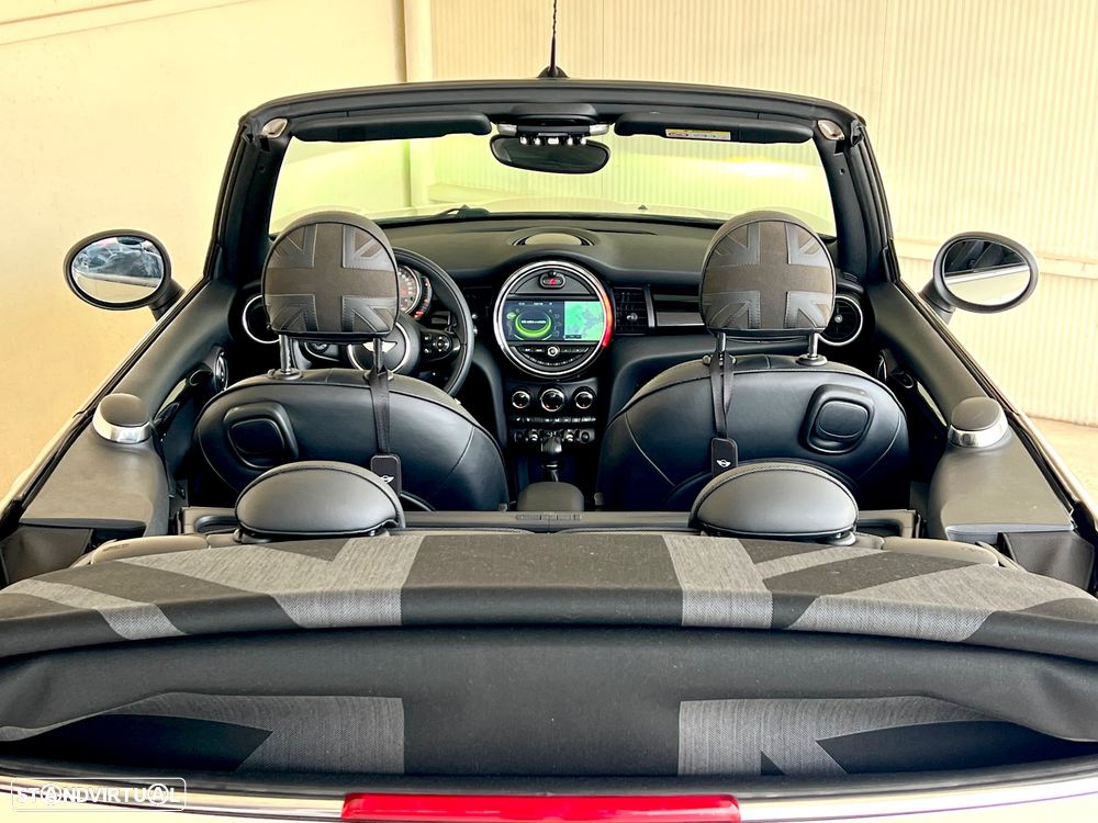 MINI Cabrio Cooper Auto. Yours - 12