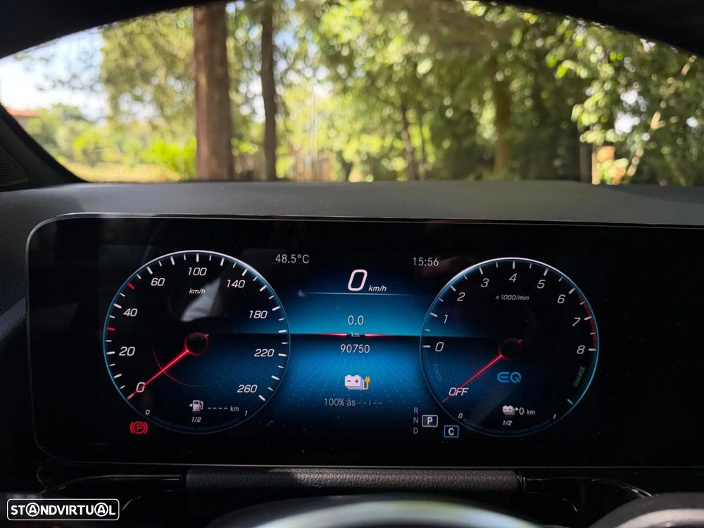 Mercedes-Benz GLA 250 e 8G-DCT Special Edition - 35