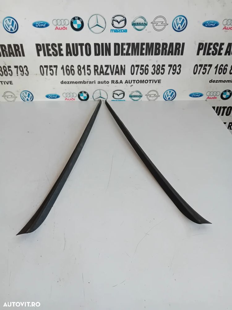 Ornamente Ornament Lateral Stanga Dreapta Parbriz Vw Passat B8 An 2014-2020 Motor DFG Cutie UAX - 1